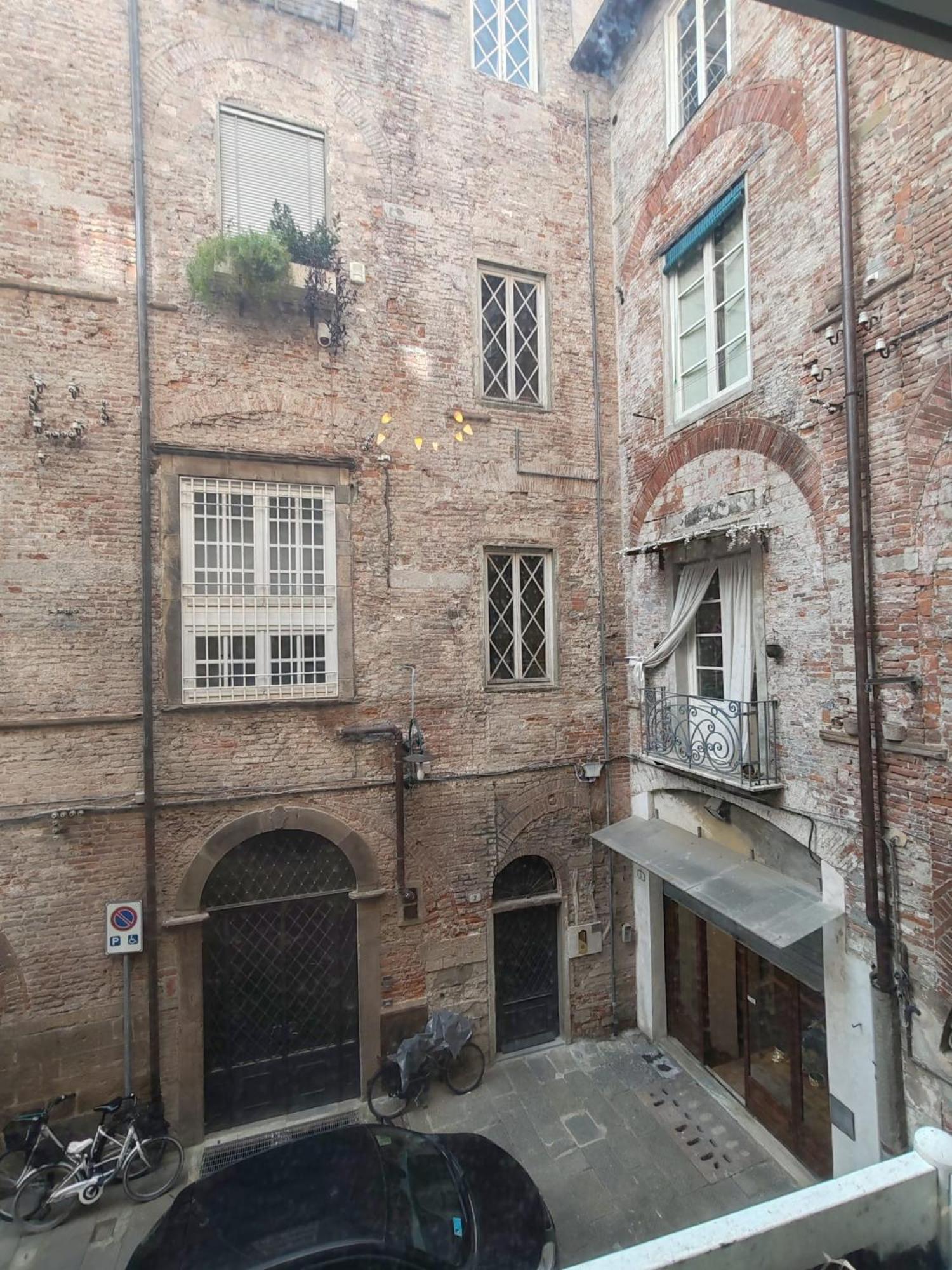 Apartment Corte Aranci Deluxe In Historic Center Of *